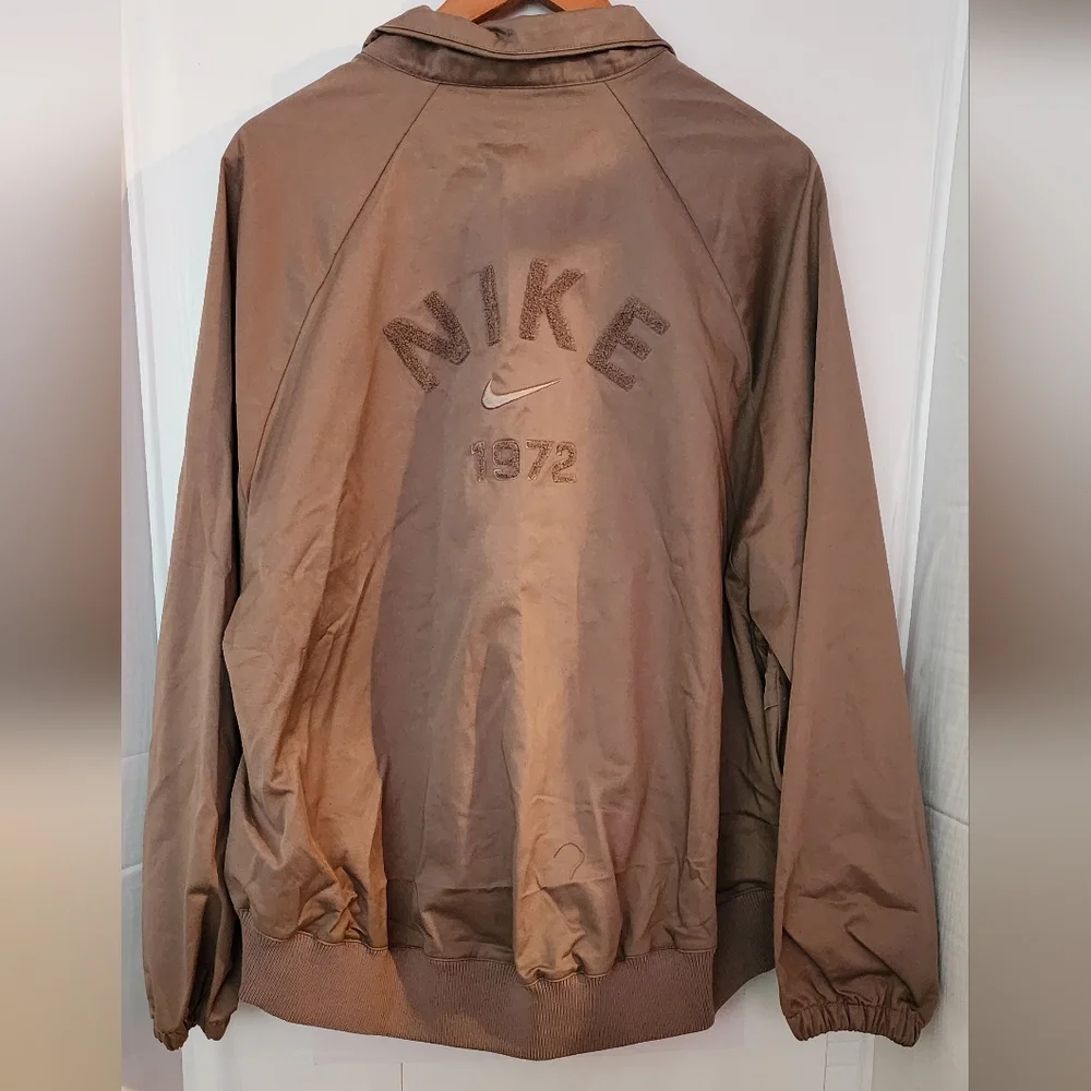 Nike Women's Sportwear Oversized 1/4 Zip Twill Top-Brown Long‎ Sleeve Sz Med NWT